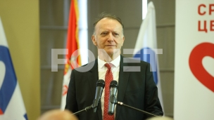 Prioritet vlast, ne EU put